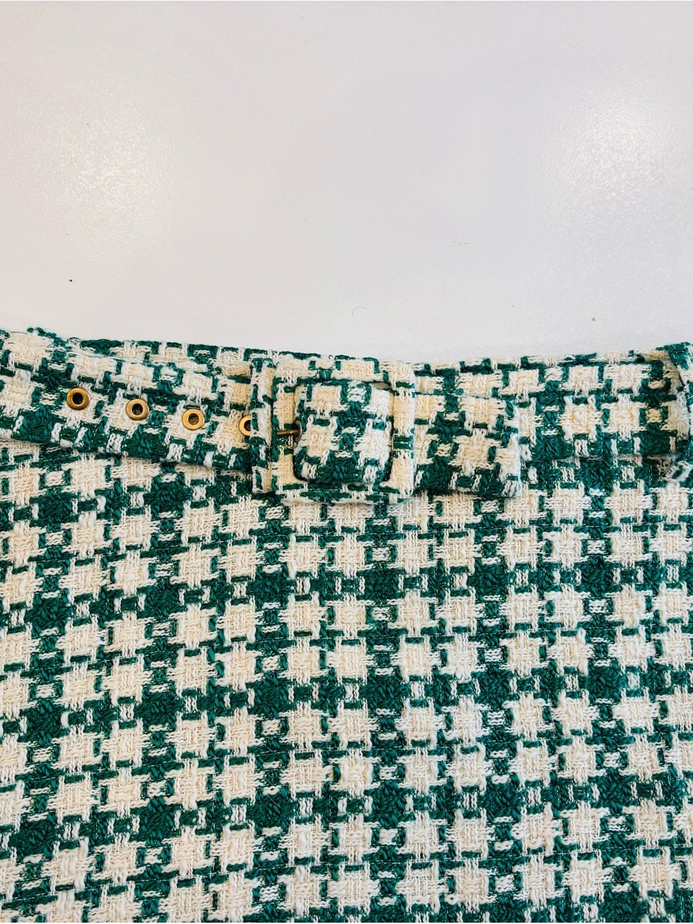 ZARA Green and Cream Houndstooth Tweed Mini Skirt with Eyelet Belt size XL - Picture 5 of 11